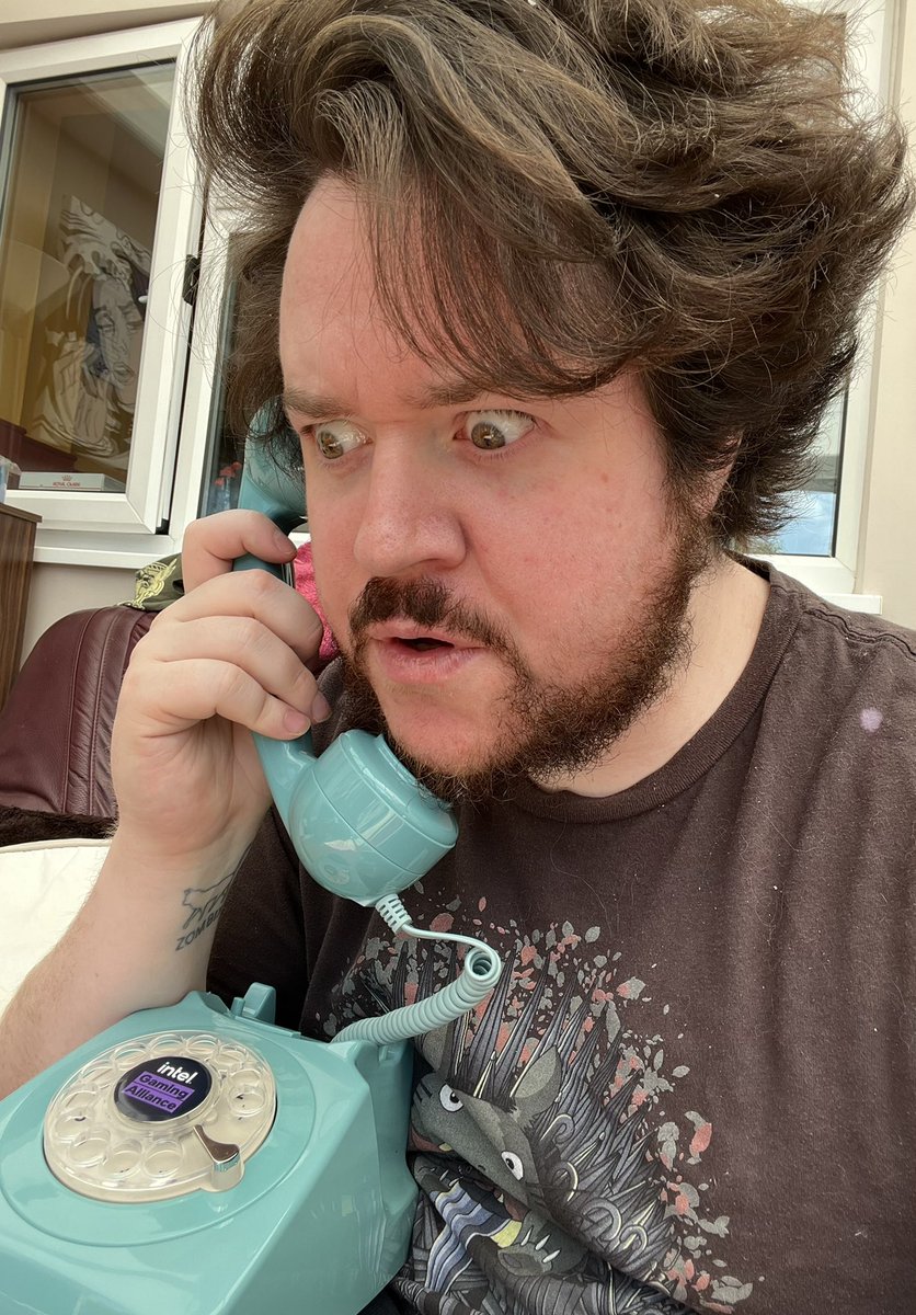 PIPING HOT NEWS 📰 🔥 

We are FINALLY setting up a HOTLINE ☎️ for all gamers in need of expert advice. No question is too difficult. 

Reply with a written or video message question tagging <a href="/IntelGaming/">Intel Gaming</a> and chosen responses will feature in our stream 20th May 4PM BST! #ad