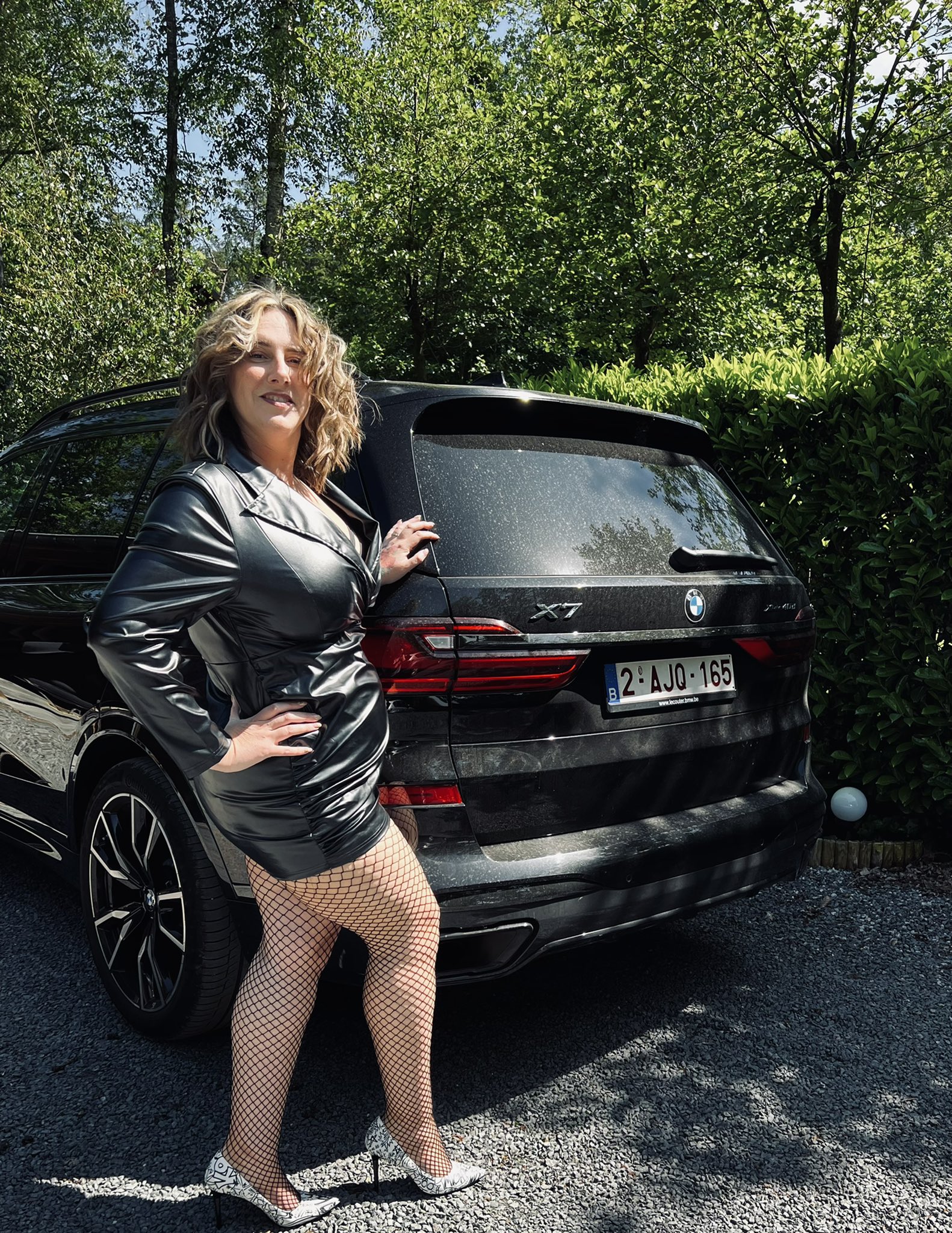 TW Pornstars - Alexis Fox. Twitter. Just arrived for a sunny shoot