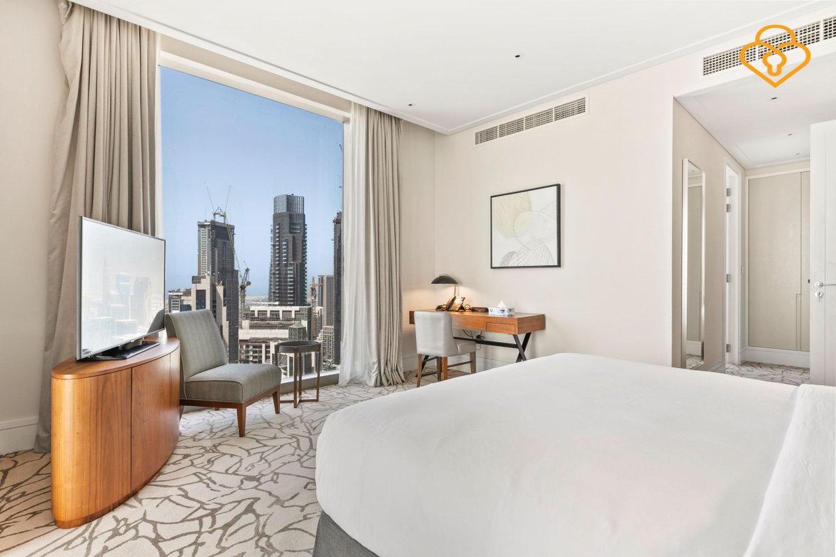 keyspleasedubai's tweet photo. Stay Fabulous at our penthouse in #downtowndubai with amazing views of #burjkhalifa https://t.co/zXlgR70PaW #dubailife #dubailifestyle #dubaiinstagram #airbnbsuperhost #dubai🇦🇪 #uae🇦🇪 #operagrand #grandsignaturersidences #illprimo #emaar #dubailuxury #shorttermrentals #Airbnb https://t.co/4ytgorMn5Y