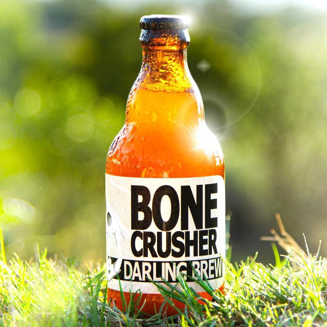 DarlingBrew's tweet photo. Whether your week was a slow one, or you CRUSHED it from start to finish, there is a #DBbeer for your weekend cheers ๐ป After a particularly #unstoppable week, we recommend a Bone Crusher to round it all off >> https://t.co/OQ0V0nKFPZ https://t.co/f8IGsCWaR8