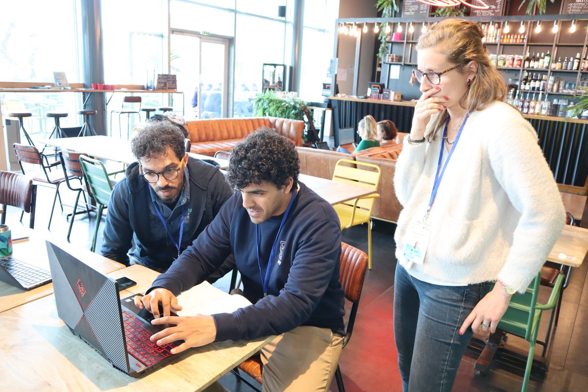 NoCodeforGood tweet media
