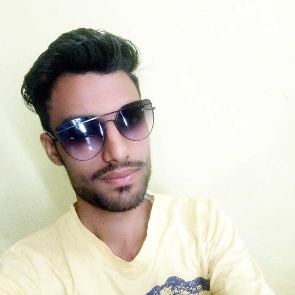 Utkarsh10232047's tweet photo. #NewProfilePic https://t.co/Pp158BBmd1