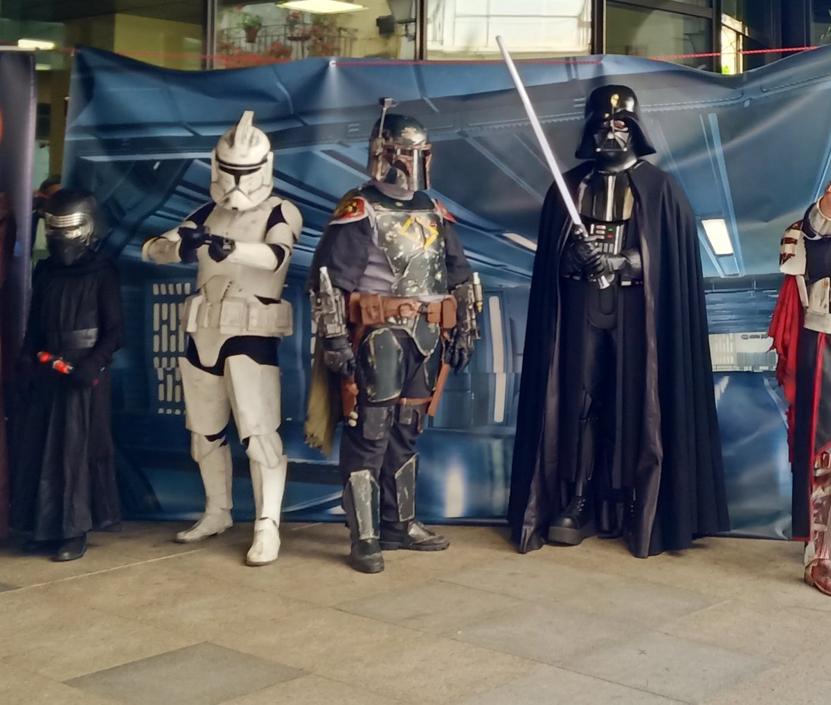 @Legacy_StarWars en las <a href="/Setas_deSevilla/">Setas de Sevilla</a> 

Que la Fuerza nos acompañe...