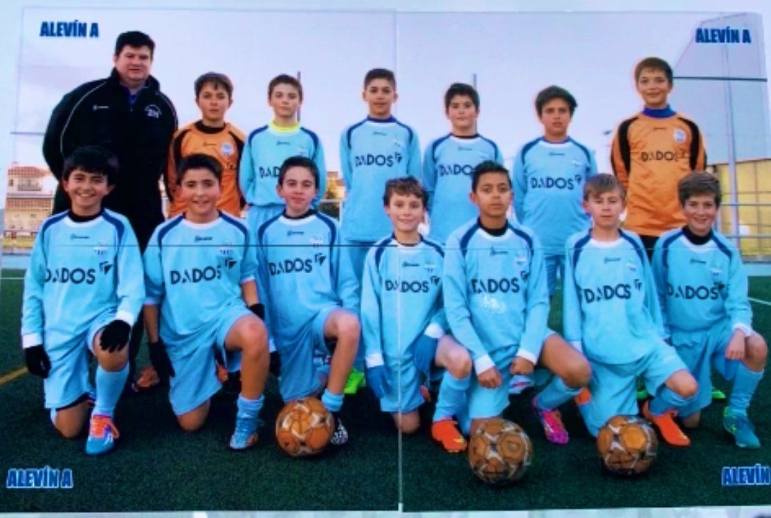 atenreee_'s tweet photo. Tras una década juntos, en un último baile, volveremos a defender ese escudo que nos unió, ese escudo que nos enseño que una familia no es siempre de sangre. Siempre estaré agradecido por lo que hicimos, logramos y formamos todos juntos. A un paso de Liga Nacional ¡Vamos Zona💙! https://t.co/WW2OywW9Ls