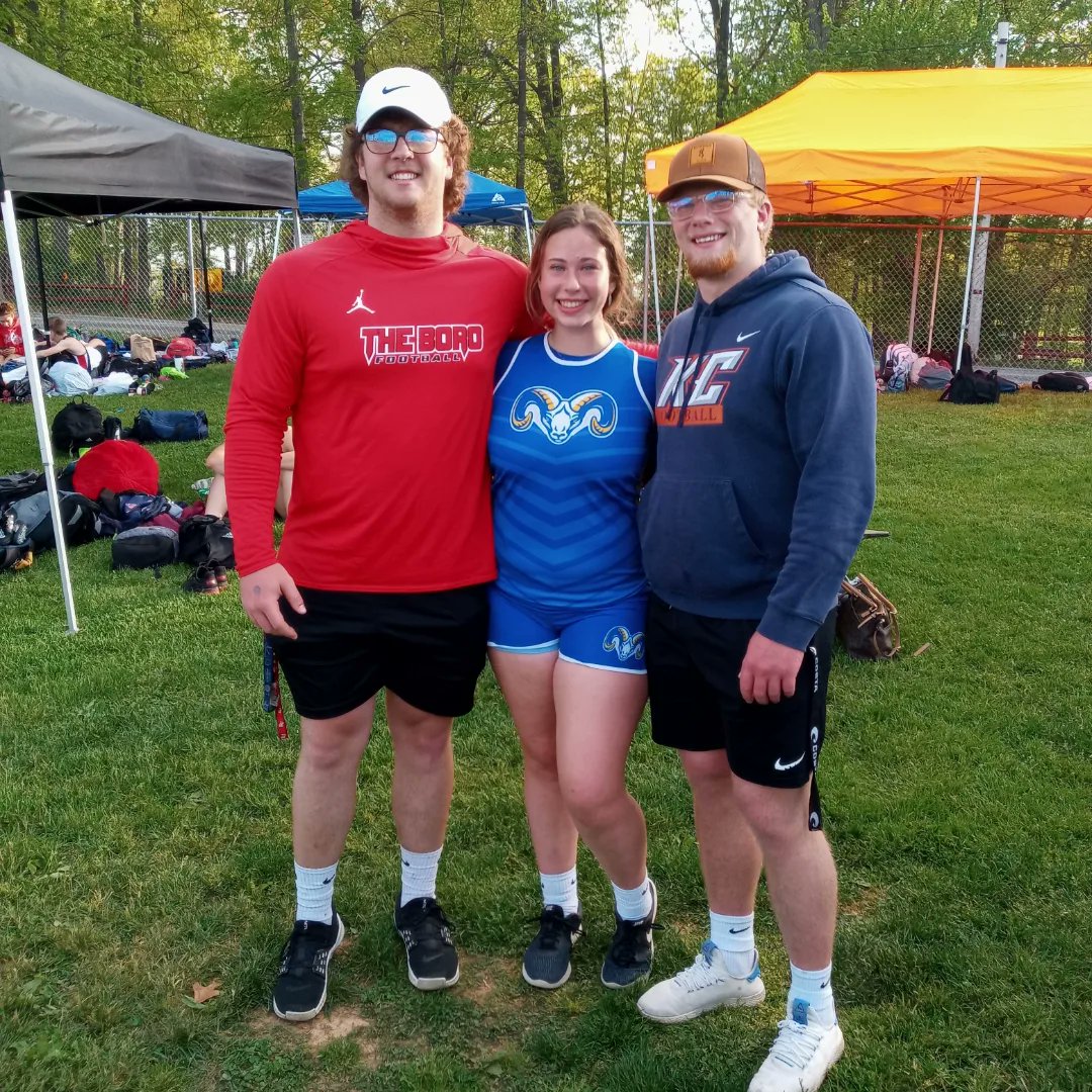 NikoHulslander's tweet photo. Awesome Job at the YAIAA Counties Championship last night for Alayna! Way to end the season STRONG! So proud of you and your accomplishments!
Big things to come in the future!
So cool to have Brothers there to support! Thank you @techedsloth for all your help!
@kdcrosscountry https://t.co/eJL35lpuCL