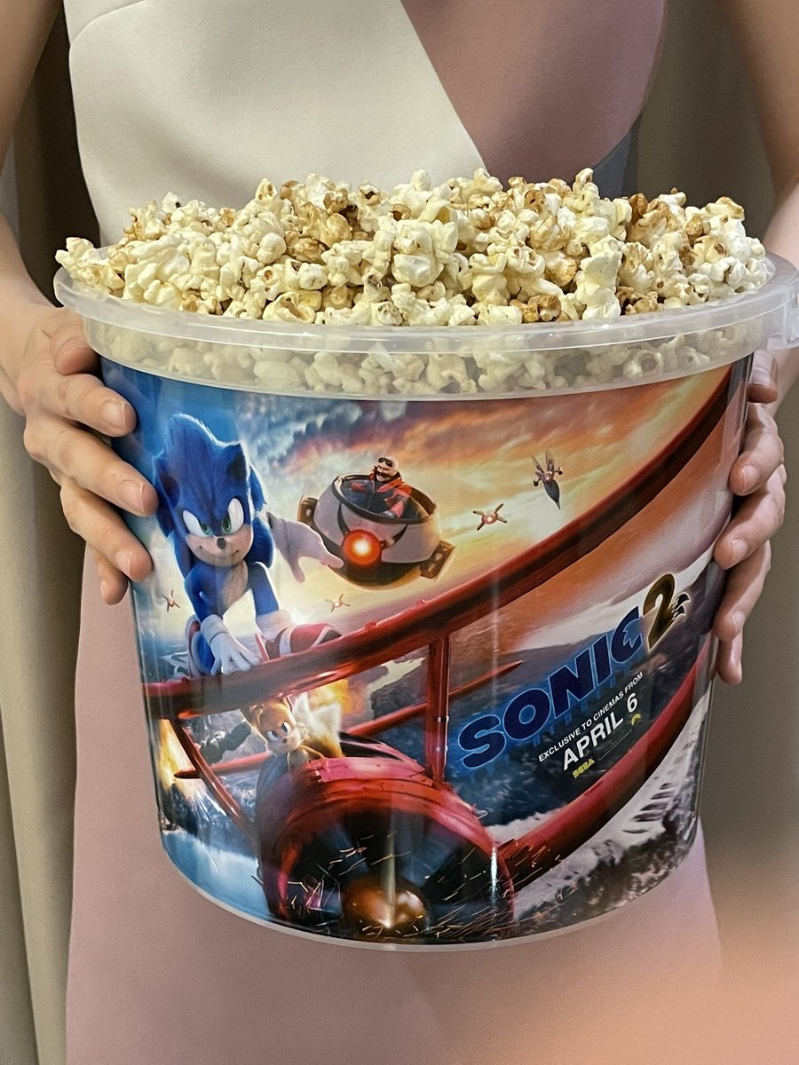 paiginaroundtheworld tweet media