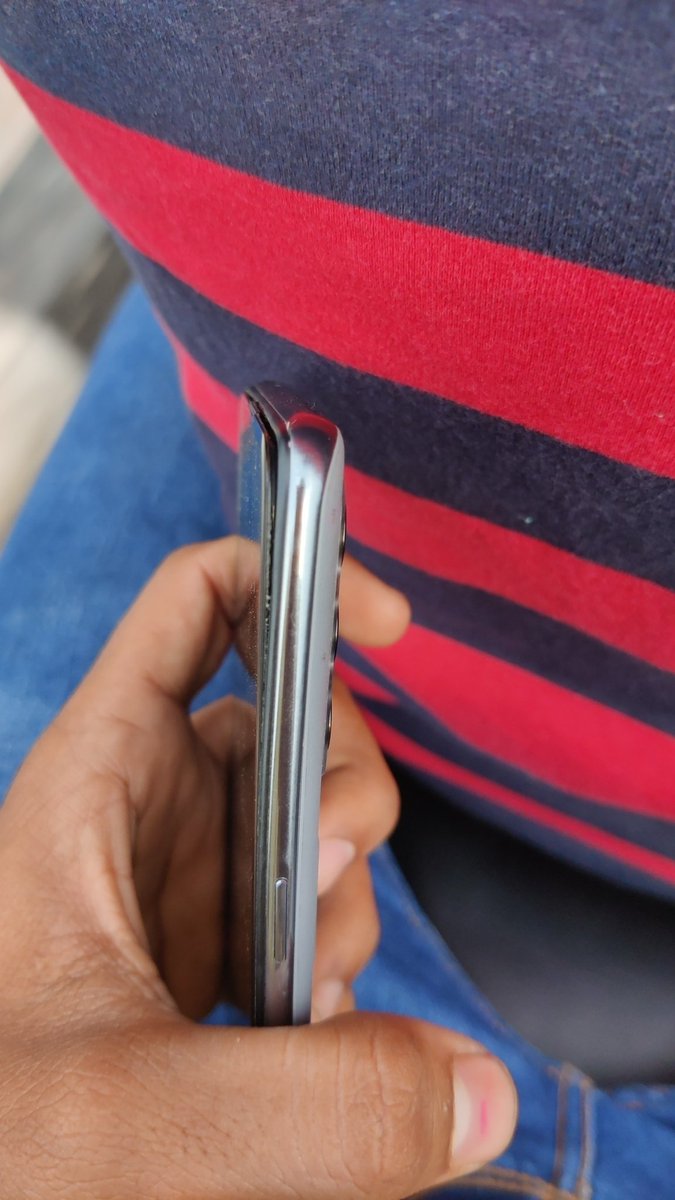 impiyushmohta's tweet photo. @realmeIndia @realmecareIN  Hi team,i brought realme gt master edition during October and today my screen is coming out of my phone.This phone is worth 30000 and what a superb quality you have shared with us.I am definitely sure realme store with charger a lot of penny for this https://t.co/eHhlkwcZnh
