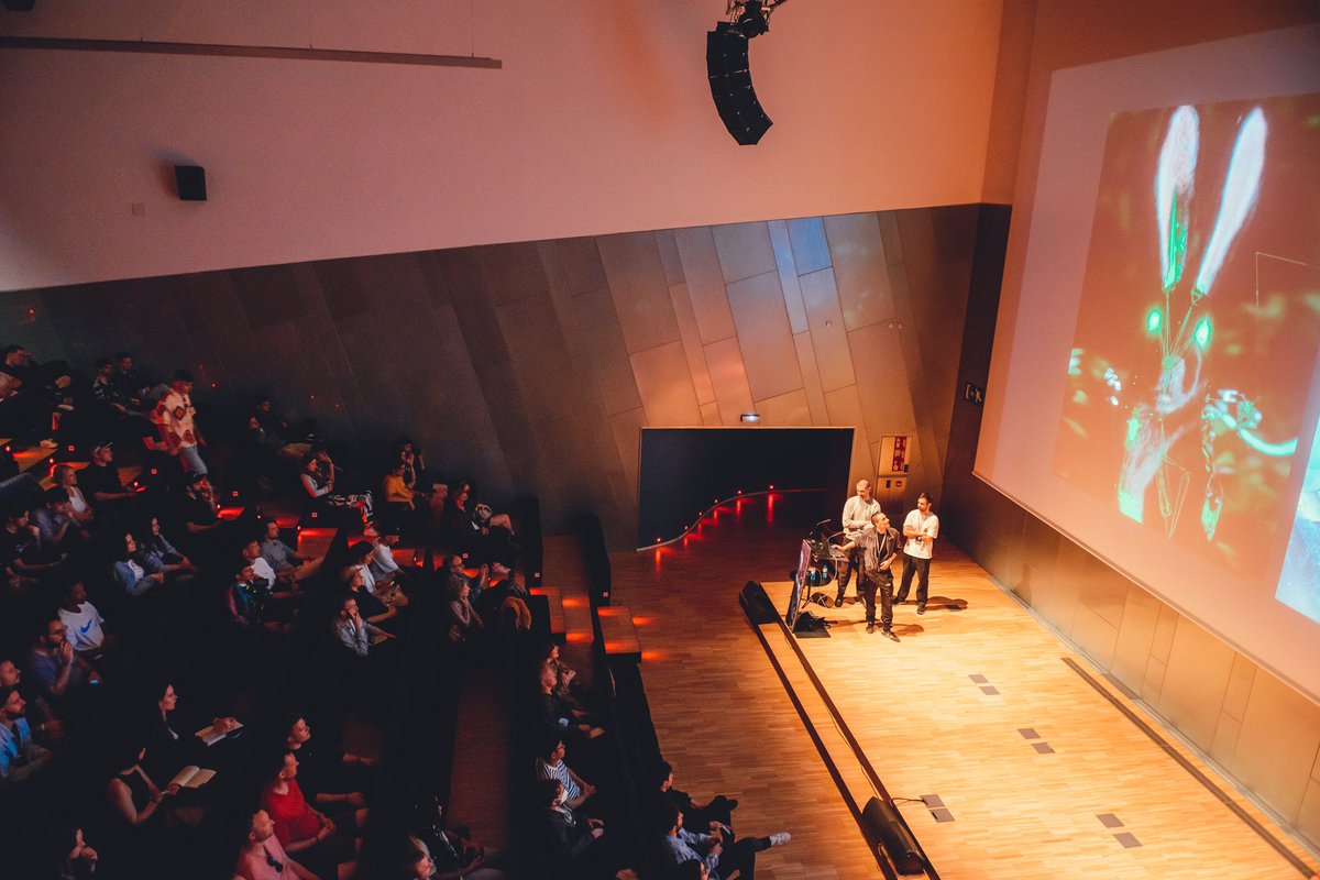 estudi_image's tweet photo. Thanks to everyone who came to our talk at @OFFFest last week! It was amazing to see such a packed room. Forever grateful for this opportunity and hope to see all of you again soon 🖤 https://t.co/G1XfTWaL5F