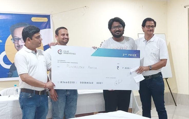 CEOdisha's tweet photo. We have the winners of the #CLAT Mock test organised during the interactive session with @RCLATmentor in #Bhubaneswar today.

🥇Pratik Biswal
🥈Punyasloka Parija
🥉Ananya Rout

Congratulations 👏 &amp; good luck👍 for
#clat2022 #clat2023 #lawentrances.
 
#lawaspirants #clatessentials https://t.co/BlH371vuEG