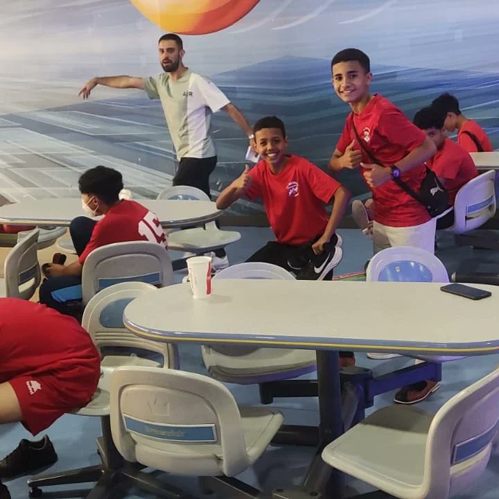 Nuestros infantiles se despiden de la mejor forma posible, todos juntos demostrando la buena piña que hacen, y con un muy buen trabajo de los entrenadores. 🔴⚽️