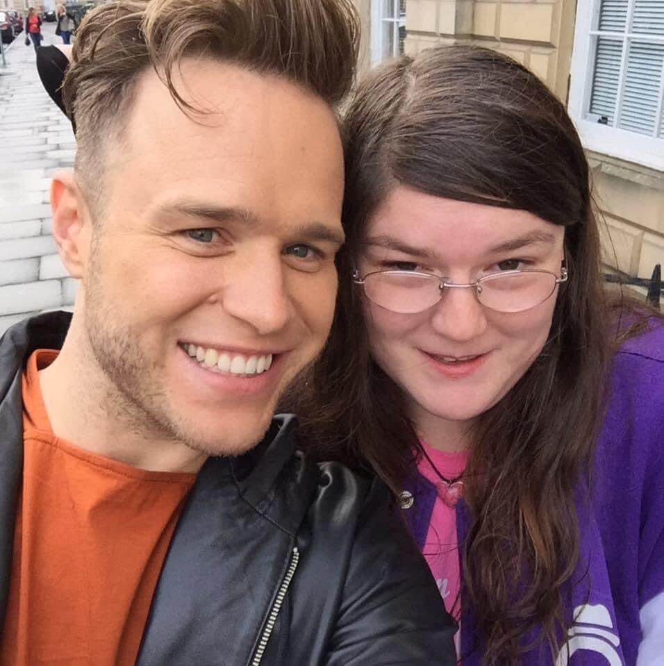 Happy 38th birthday to my favourite singer Olly murs    