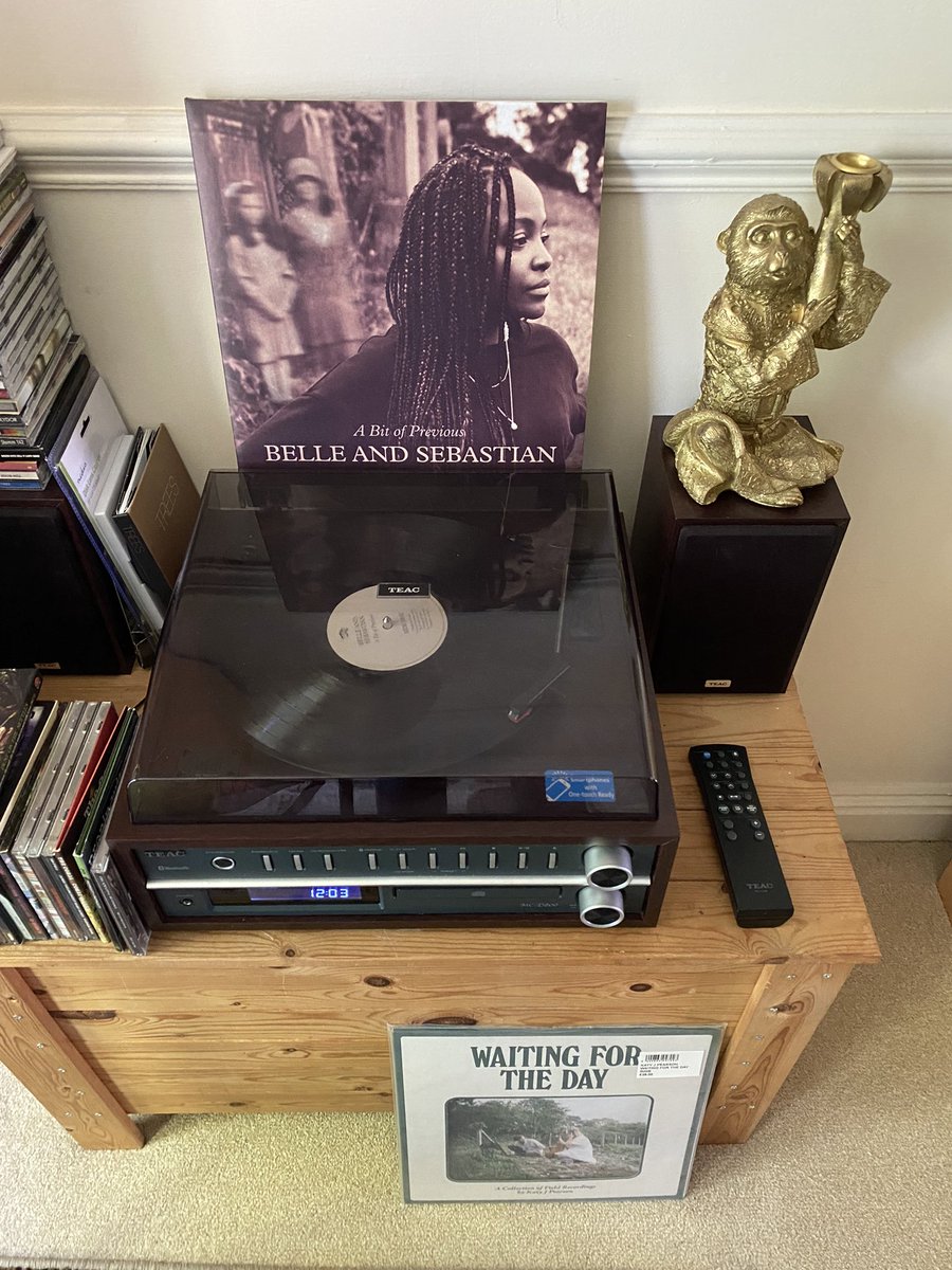 hebdeezi23's tweet photo. First play Saturday. The new album by evergreen @bellesglasgow followed by RSD release by the wonderful @KatyJPearsonnn Marvellous. #vinyl #goldmonkey https://t.co/twQFtBoDhf
