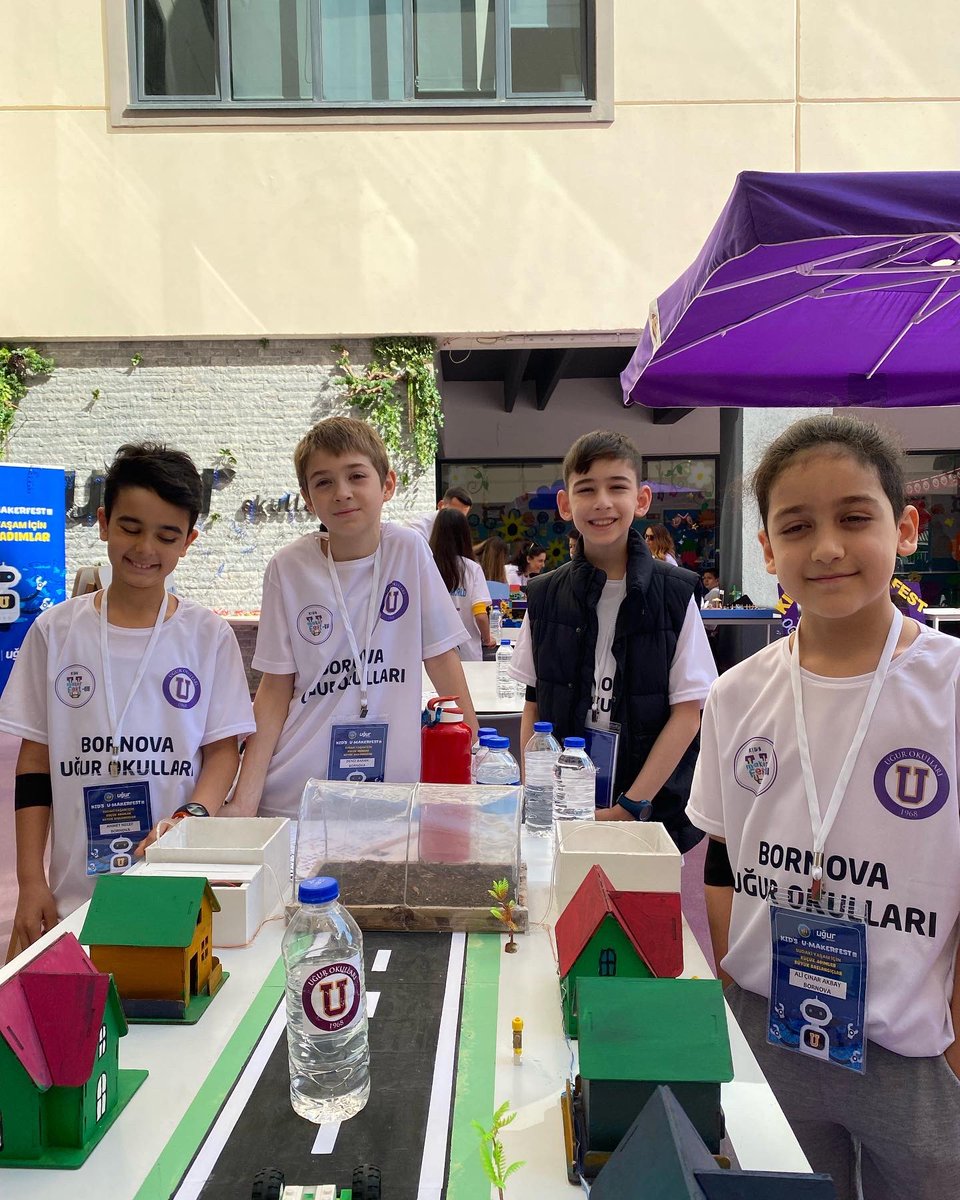 UOBornova's tweet photo. KIDS U-MAKERFEST tüm heyecanı ve eğlencesi ile devam ediyooor. 💜💪🏼
#UğurluOlmak
#umakerkids
#umaker https://t.co/Rv3P5MKdRC