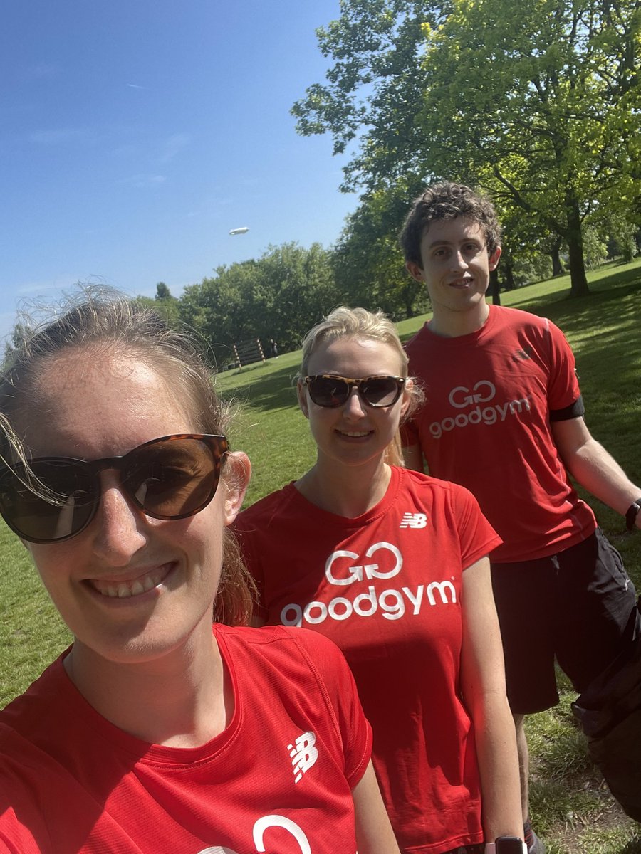 gglewisham's tweet photo. Post-Parkrun litter picking this morning at Hilly Fields 🤩

Keeping our parks looking beautiful all whilst having a good chat! https://t.co/rkHB71QOyC