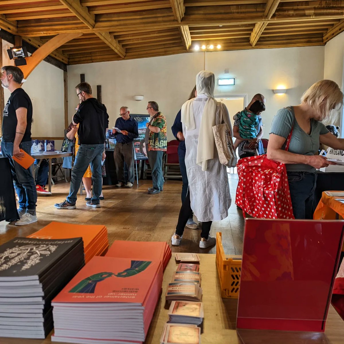 Placeholder Press tweet media