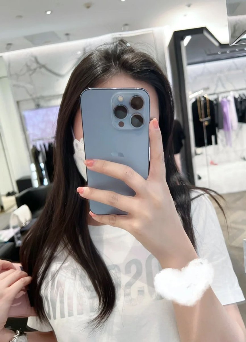 Emily Lucas (@lucywan63036405) on Twitter photo 