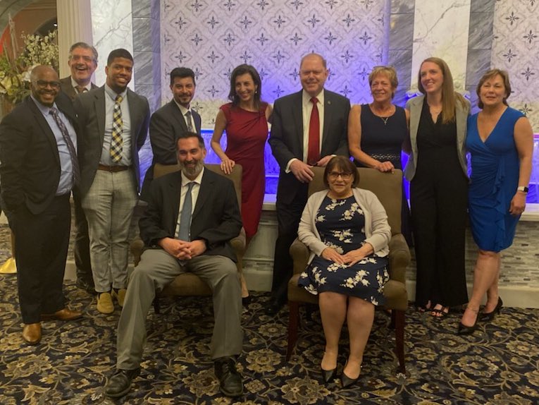 allhallowsarts's tweet photo. Members of the All Hallows staff attended the annual #FIAME dinner as a way to close out Nick Corrado Day.
FIAME (Forum of Italian American Educators) is an organization comprised of teachers, supervisors, and all school-based personnel of Italian American descent. #Italian https://t.co/NKiTFJwmNd
