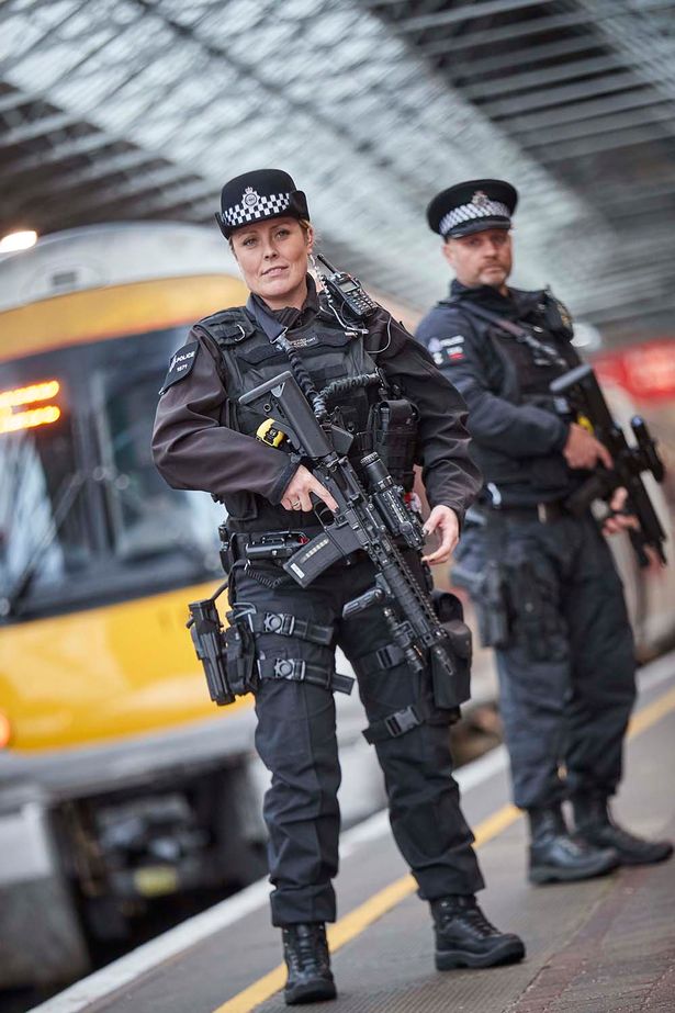 武装警察 07式 17式 制帽① 武装警察 07式 17式 制帽①