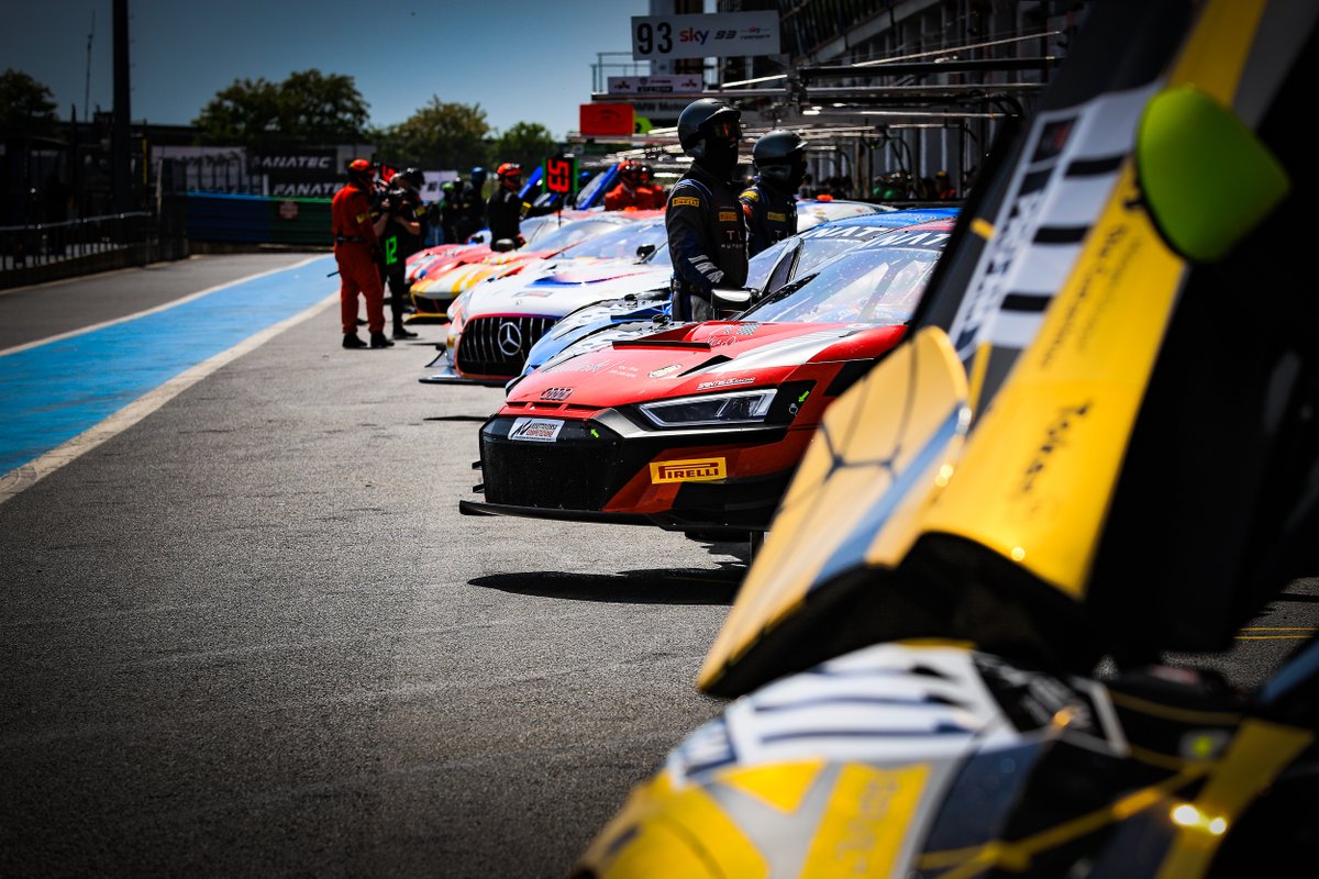 GT World Challenge Europe Powered by AWS (@gtworldcheu) on Twitter photo We are live from <a href="/MagnyCoursTrack/">Circuit Magny-Cours</a>
for the third race of the 2022 Sprint Cup season 🇫🇷
We get going in just 30 minutes.
📺 bit.ly/3NaUTck
#GTWorldChEu We are live from <a href="/MagnyCoursTrack/">Circuit Magny-Cours</a>
for the third race of the 2022 Sprint Cup season 🇫🇷
We get going in just 30 minutes.
📺 bit.ly/3NaUTck
#GTWorldChEu