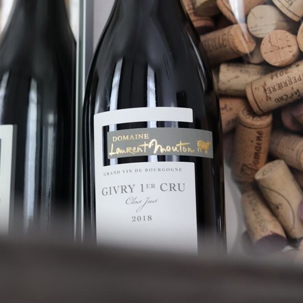 sensationvin's tweet photo. Nouveau cours de dégustation à Sensation Vin, consacré aux 44 appellations communales en Bourgogne. Au programme : 44 vins dégustés sur une journée – 350 € par personne - Programme complet https://t.co/re5HlfAW1D https://t.co/OxlPnrm7BY