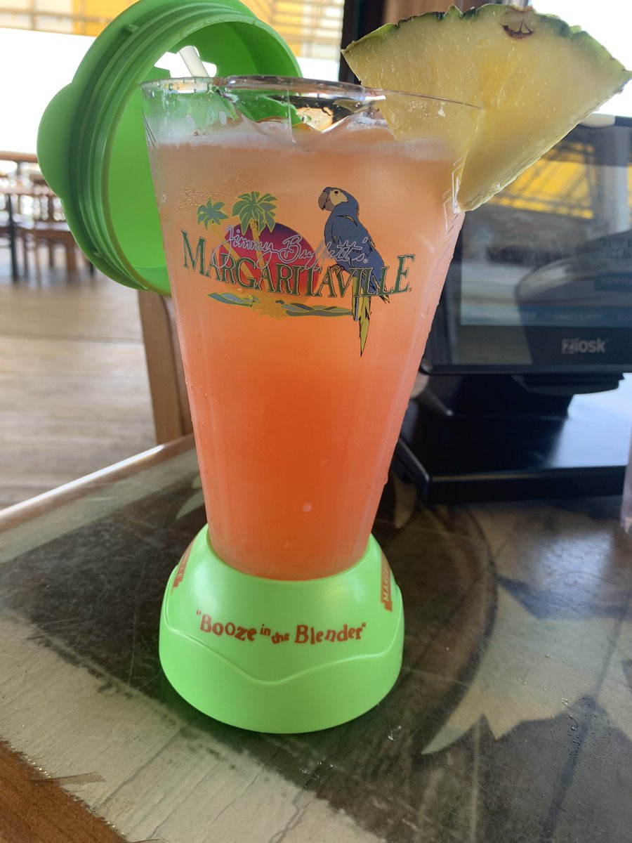 Natstrange73's tweet photo. Lunchtime view
#notabucket #itstasty #destin #harborwalk #margaritaville https://t.co/BVGuIUi6oD