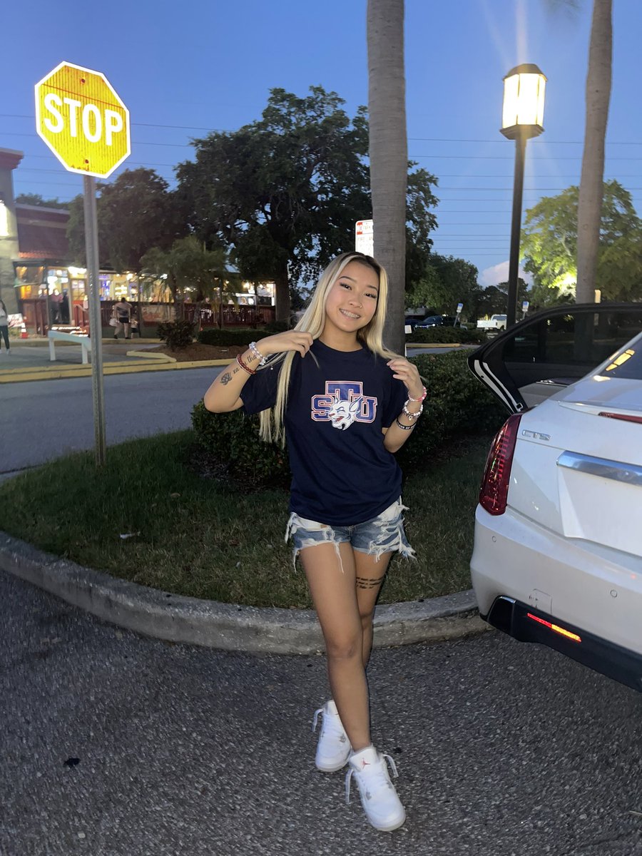 shaylatran06's tweet photo. Very proud to be the first athlete in history to commit at my school for flag football🤍 https://t.co/6ueuAY6xe0