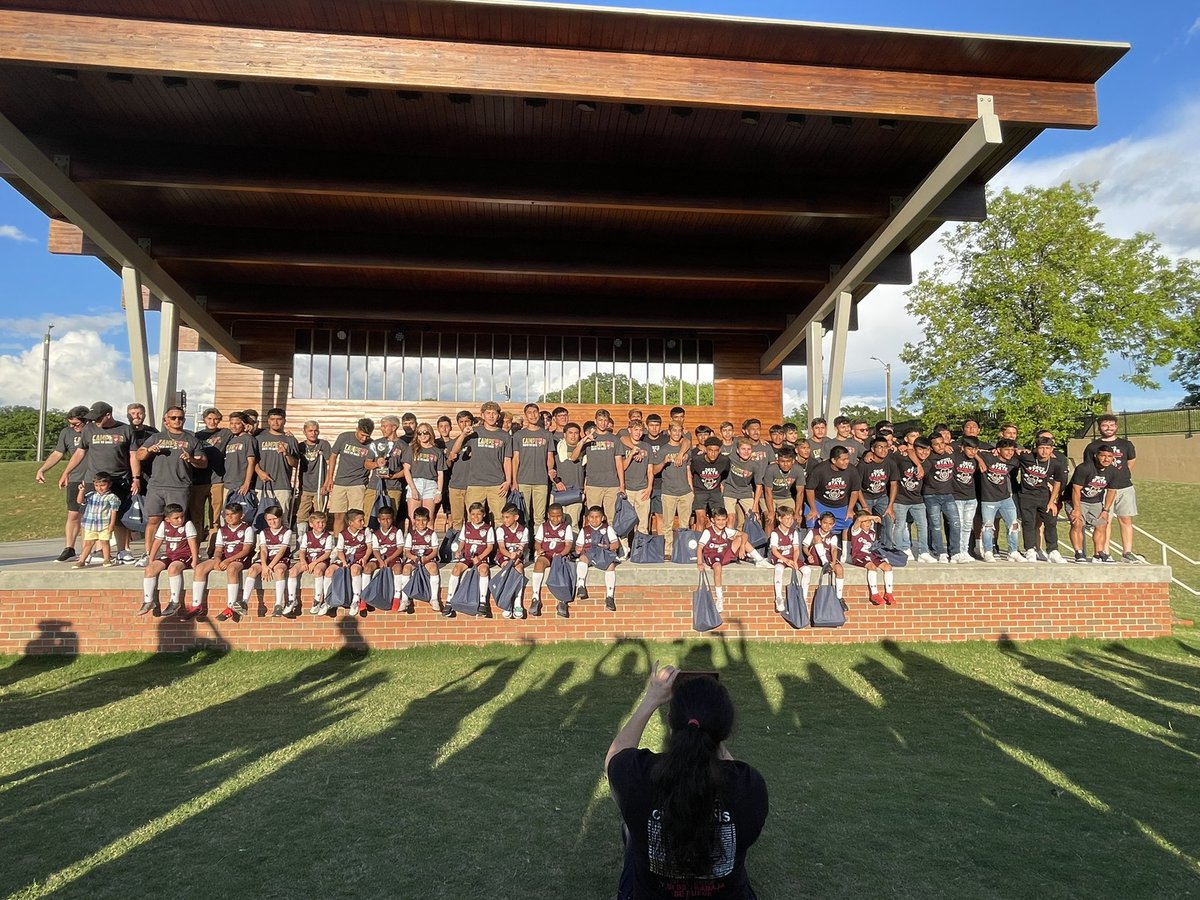 coachholguin23's tweet photo. Great community event yesterday! #SoccertownUSA https://t.co/WNllloF2TF