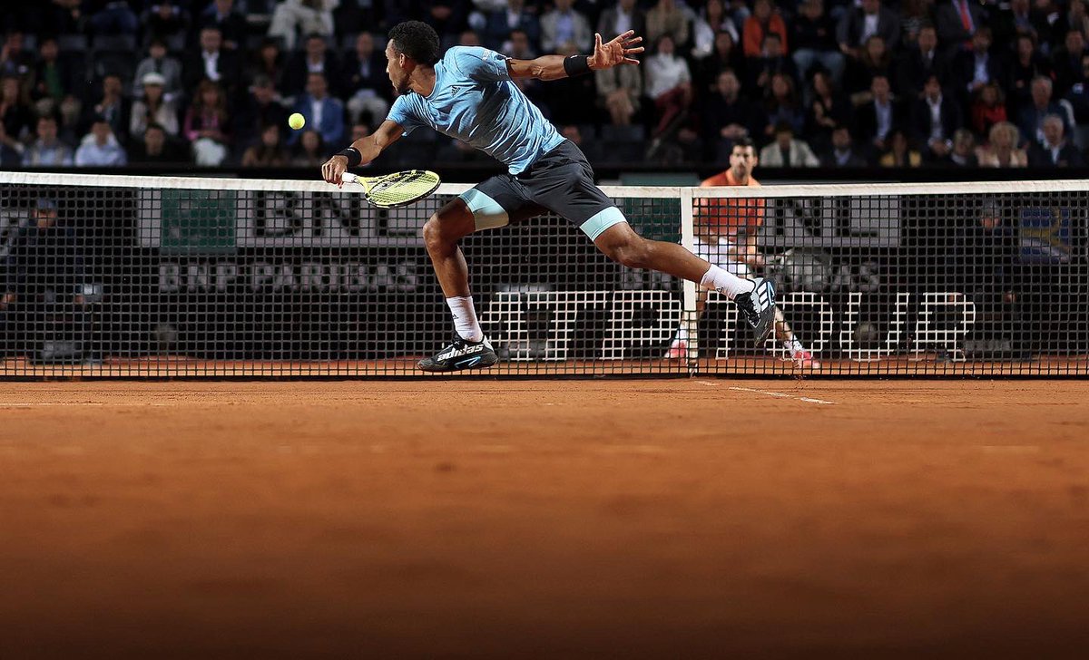 felixtennis's tweet photo. What a night last night Roma!🇮🇹🌃
Taking positivity and confidence away from this week💪🏽 
Just need to keep building🧱 https://t.co/halxOiZvRC