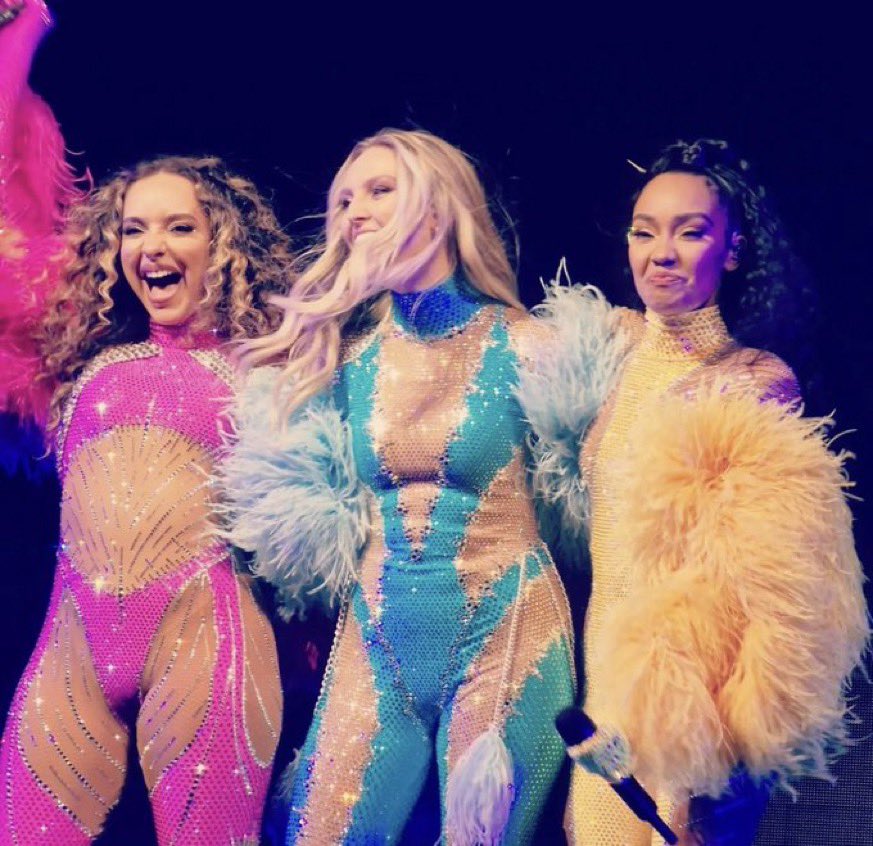 filmixerrr's tweet photo. To the first Girl Group i love. Thank you for the inspiration, confidence, and the happiness. Iloveyouforever girls, See you again soon💗
I will always be, and forever be a mixer💗 @LittleMix @LittleMixPH

#ThankYouLittleMix 
#LittleMixLastShow https://t.co/AC4VY9xuHY
