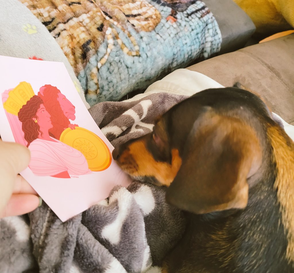Rhea getting her Cybele postcard in the mail! Thank you, <a href="/flaroh/">Flora 🏺</a> 😍😊