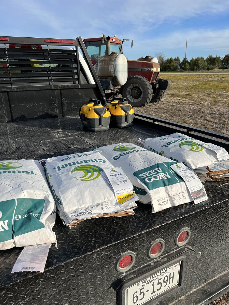 clayton_kolling's tweet image. Time to check out the #SSPRO from @BayerTraits. Already a stacked lineup in this maturity group. Let’s see what the new @ChannelSeed hybrids can do.
