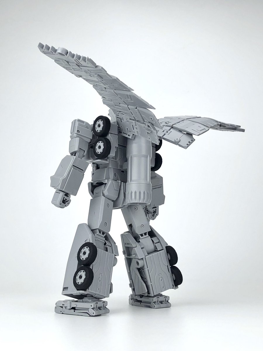 fans_hobby's tweet photo. MB-19 first test shot (made from actual moulds) - 2nd ROBOT Mode - PART 2/2 ! 

See last image of comparison with 1st ROBOT Mode! 

#fanshobby #thirdpartytransformers #masterforce #powermaster #mb19 https://t.co/CXxugYxZo4