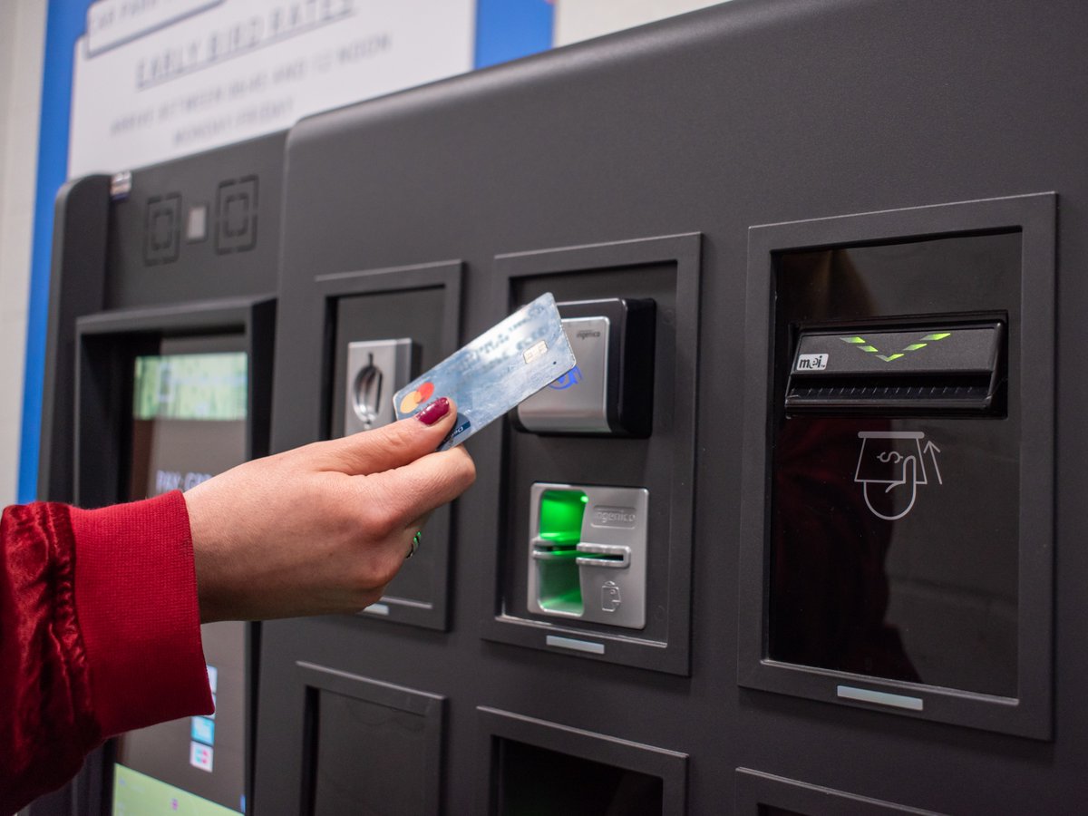 valuecarparks's tweet photo. No change? No problem! 🙌
Value Car Park offers contactless payment for quick and easy parking! 💳
View our prices here! ▶️ https://t.co/DKYd00enUT

#Belfast #NorthernIreland #Parking https://t.co/aetPkVla65