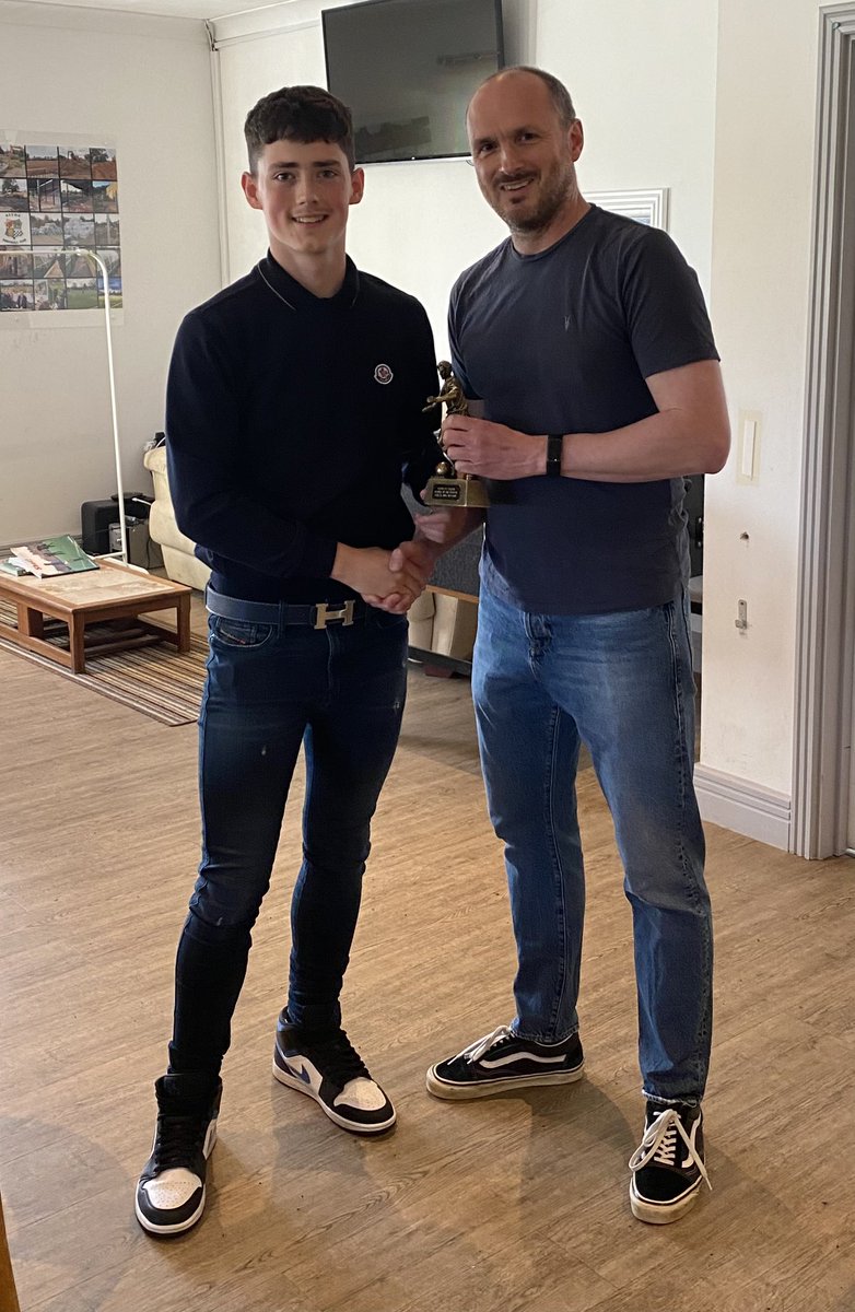 AltonYouth's tweet photo. Any enjoyable season was ended at the presentation evening last night with Players Player - Archie Larkham
Supporters Player - Chris Roper
Coaches Player - Will McComb
Goal of the Season - Archie Larkham #altonfcfamily @alton_fc @altonfc_dev https://t.co/nYZF2exFFC