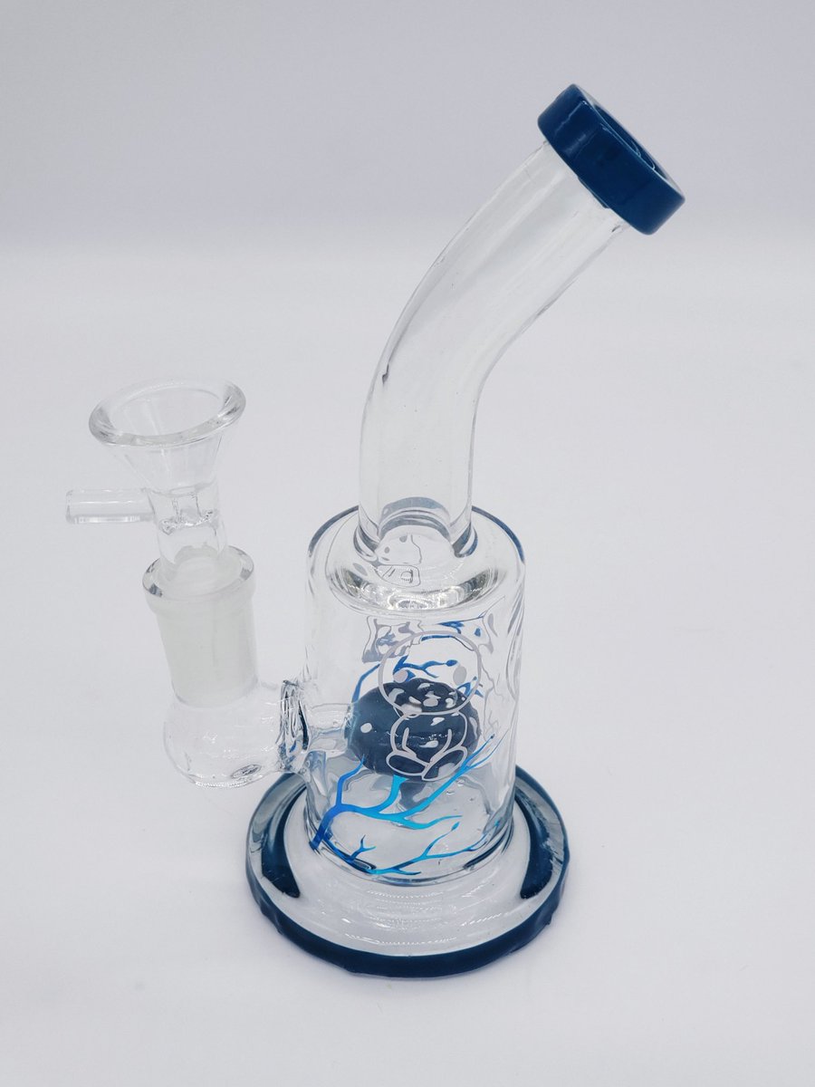 aaandddd i am back with some extra cuteee waterpipe that you will surely like! #waterpipe #art #artwork #artforsale #supportsmallbusiness