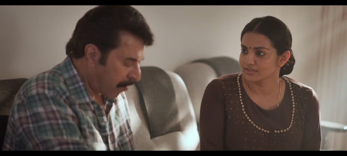 Waferthin story,Poor writing,Silly twists,Bland Execution #PuzhuOnSonyLIV is a wasted opportunity by #Ratheena. Film lacks completely in both thrill and emotional quotient. #Mammootty's Stellar Act is the only positive. #Parvathy is decent but her screen space is too less

1.75/5