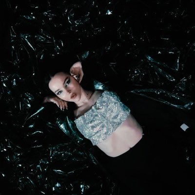 dovecarsonbls's tweet photo. 𝐓𝐇𝐑𝐄𝐀𝐃 𝐃𝐄 𝐈𝐂𝐎𝐍𝐒

(mv e backstage)

𝐚𝐝𝐦'𝐬: https://t.co/htEKgsdJay