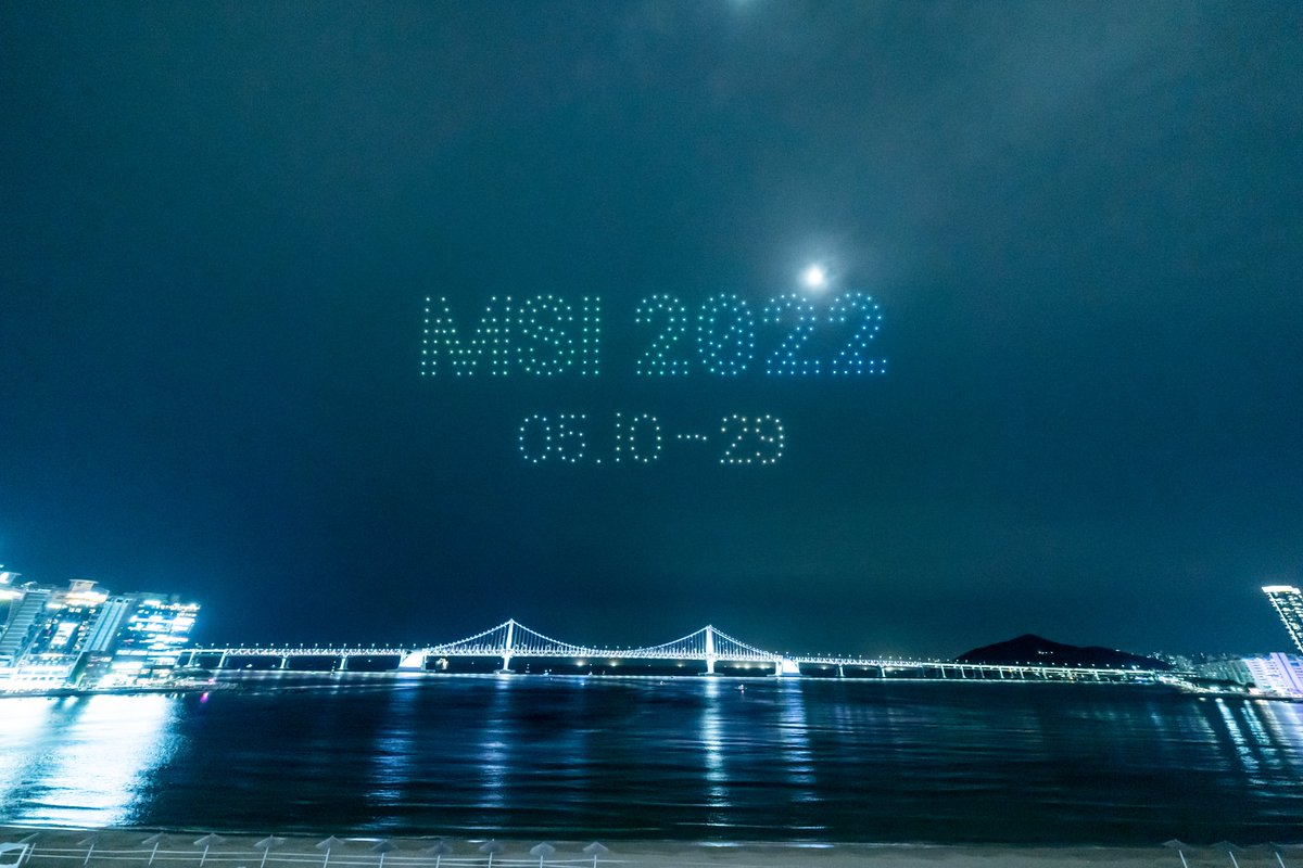The #MSI2022 Busan Drone Show in pictures ✨