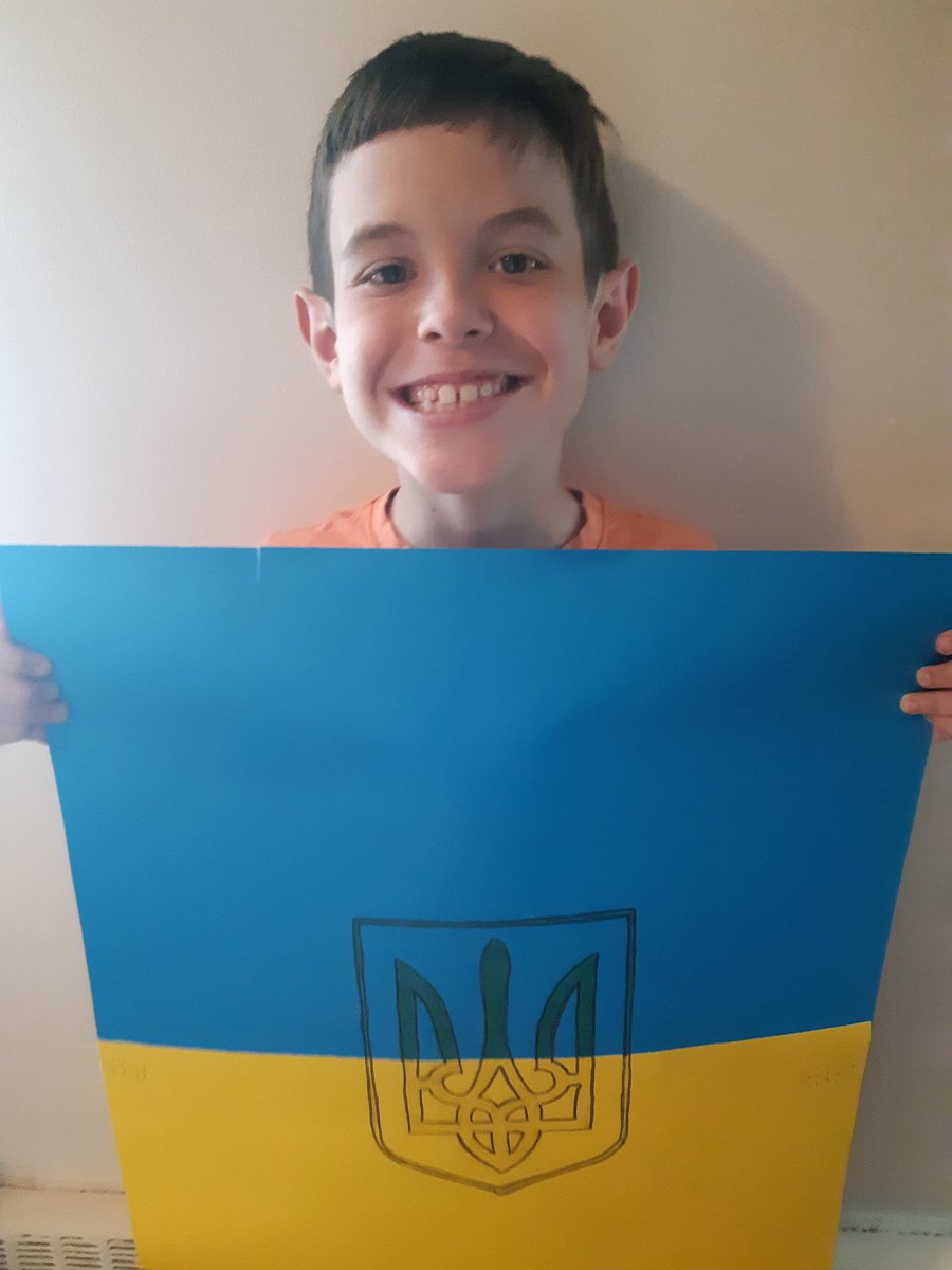 DupontYou's tweet photo. Please stop by tomorrow Loblaws Port Credit (Credit Landing) Sunday May 15th 10am-2pm to support Ukraine. #SlavaUkraini #PrayforUkraine #istandwithUkraine #Redcross #portcredit #youmatter https://t.co/eA3xUMJLHm