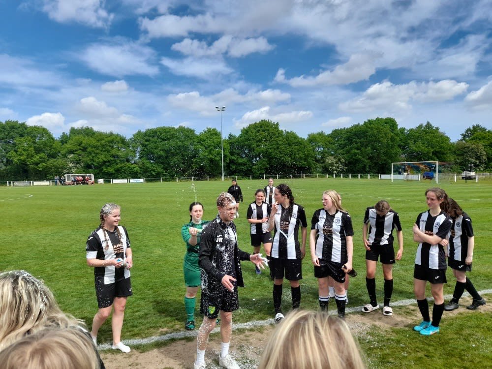 NW_Angels's tweet photo. It wasn’t quite meant to be today, hitting the bar twice and narrowly losing 1-0, but I am so incredibly proud of my team. 

My players gave everything. We have coke so far. 💪🏼

They’re all winners to me. 🏆 Our journey into ladies football begins. ⚪️⚫️ @NWGFL @northwalshamtfc https://t.co/hzmqx0Jf5t