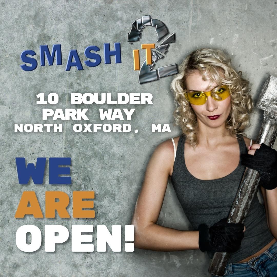 SmashIt21's tweet photo. Heat getting to you? Come let some steam off with us! Visit https://t.co/a9LprwkS9u now to book your spot! #breakstuff #smashitup #smashit2 #beattheheat #weekendvibes https://t.co/rKVM3Ozy6R