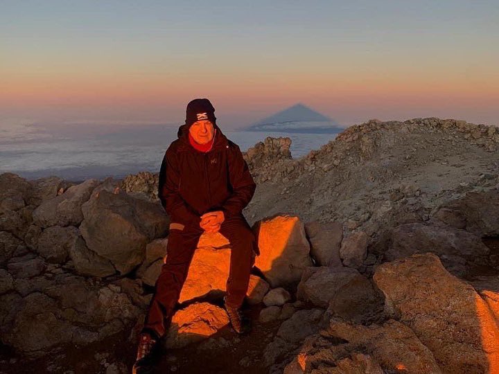 NaturExperience's tweet photo. La #ruta040 es de esas experiencias que marcan. Ofrecemos nuestra propia versión ayudándote en todo el camino. ¿Quieres vivirla este verano con nosotros? 🥾🥾 Contacta

#040 #teide #losrealejos #maralcielo #elcardon https://t.co/lS7gG1LXdN
