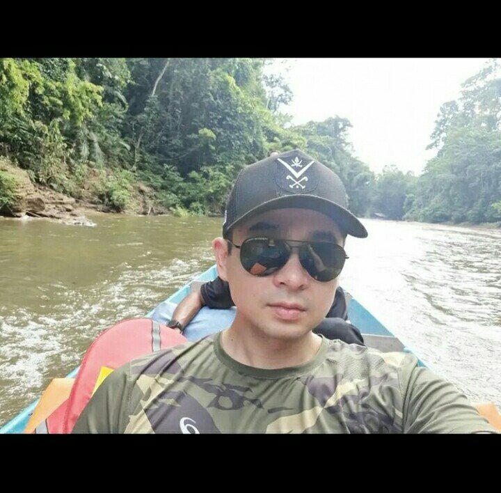 This is Taman Negara Pahang, it is one of the World's oldest jungle (130million years)

Let's keep it that way by Conservation

I want the future generations to be able to see this beautiful jungle, it's a really nice place to relax. The city is too stressful.