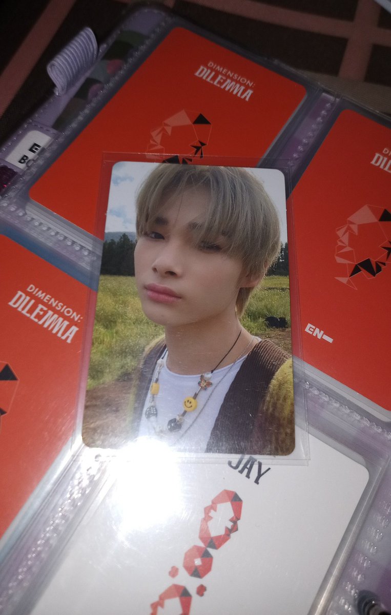 pjseize's tweet photo. 🧺 . .  wts | lfb | ph  [ #tindahaniuno ]

    ⌗ ni-ki necklace !
𓂋 ₱250
𓂋 payo !
𓂋 mod: sco,ggx,flash
𓂋 onhand and mint condition 🌷

tags; wts enhypen pc photocard  nishimura riki ni-ki b:do border day one dusk dawn indemand https://t.co/HKQ2R0jgfr