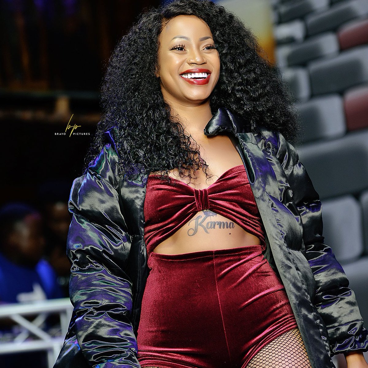Ksheebah1's tweet photo. This world doesn’t owe me anything . It’s not going to give me anything but with hard work and integrity, Everything is possible.

Thank you BUSIA🙏 Tonight SOROTI 🔥

#IntegrityAndHardwork https://t.co/37lIOHBx4x