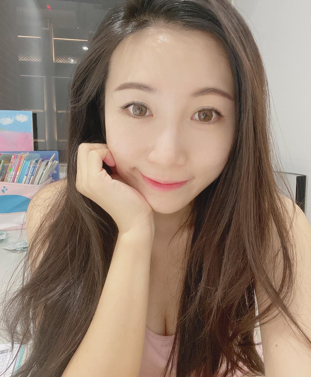 HanColleen1 tweet picture