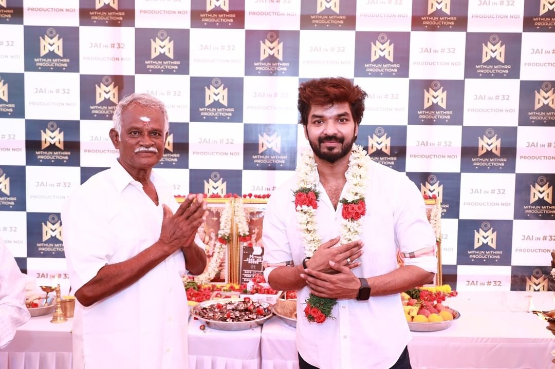 actorjaii's tweet photo. #Jai32 Pooja @Actor_Jai 💐
@MmProductions22 https://t.co/vkYRRO6klU