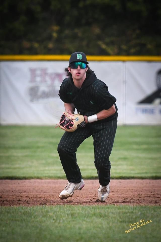 BadinBaseball's tweet image. Corbin Ausman, Sean Miller, and Luke Enderle combine to throw a no hitter as Badin defeats Edgewood 8-0. Sean Miller picks up the win to move Badin to 18-6. Reese Anzalone 2-2, 2B.