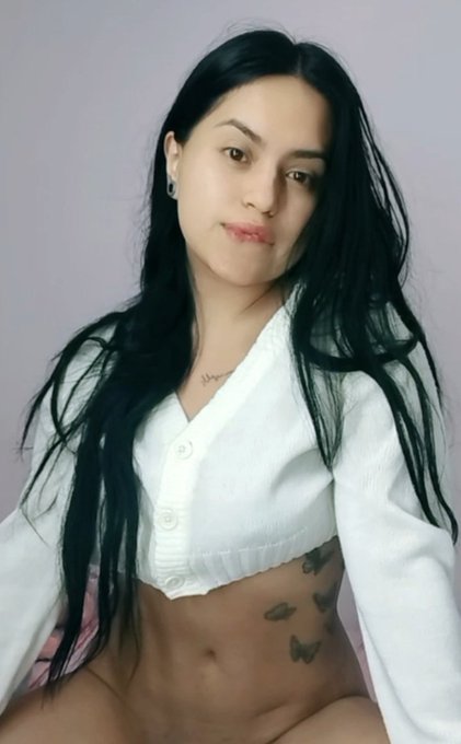 Buenos d&iacute;as🎀 https://t.co/2VNtkPEwzP