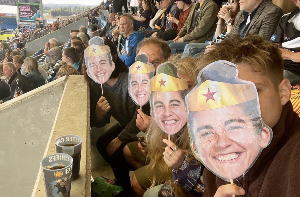Ready for the game COYC superheroes <a href="/PGR_RUGBY/">Patricia GARCIA RODRIGUEZ | OLY</a> @exechiefswomen  #exeterchiefs